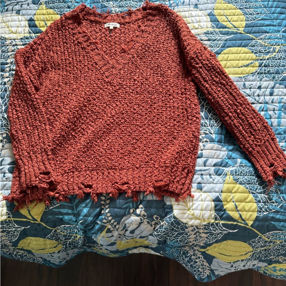 Miracle sweater